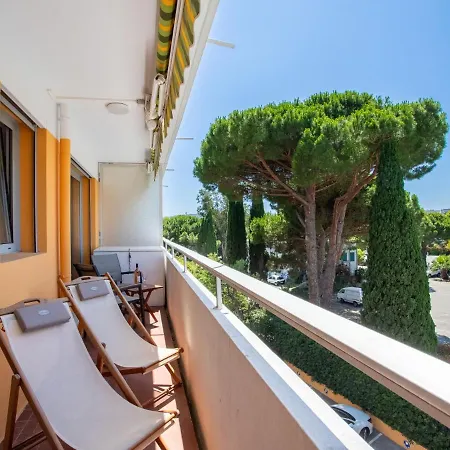 Les Palmiers-3 By Interhome Le Lavandou
